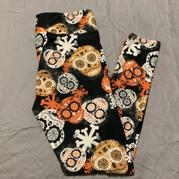 Lularoe Tc Sugar Skull Leggings 